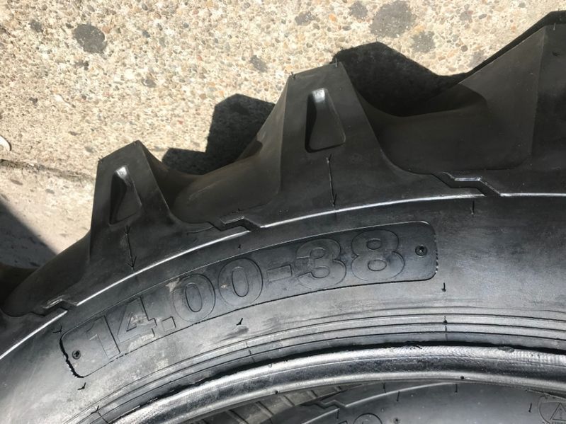 14.00-38 cauciucuri pentru ractor u650 romanesc cu 10 pliuri OZKA ZYX7