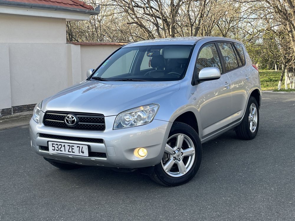 Toyota Rav 4 (4WD) 2.2 diesel an 2008 eur 4