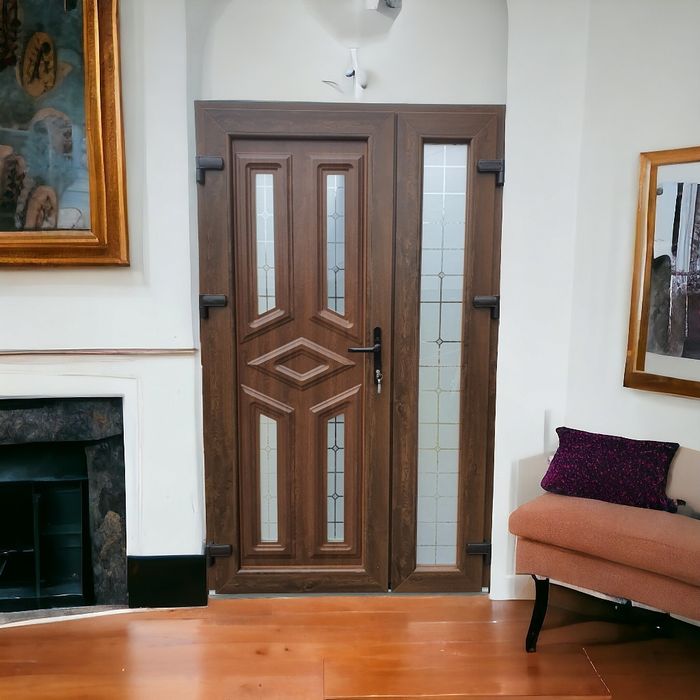 Usa termopan dubla nuc de calitate pe stoc 120x200