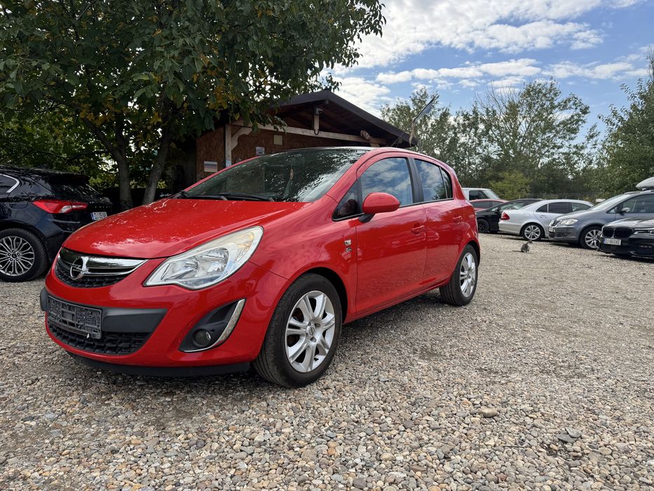Opel Corsa 1,4 benzina, 2013
