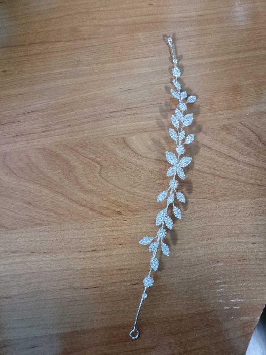 Продам свадебное украшение на голову
