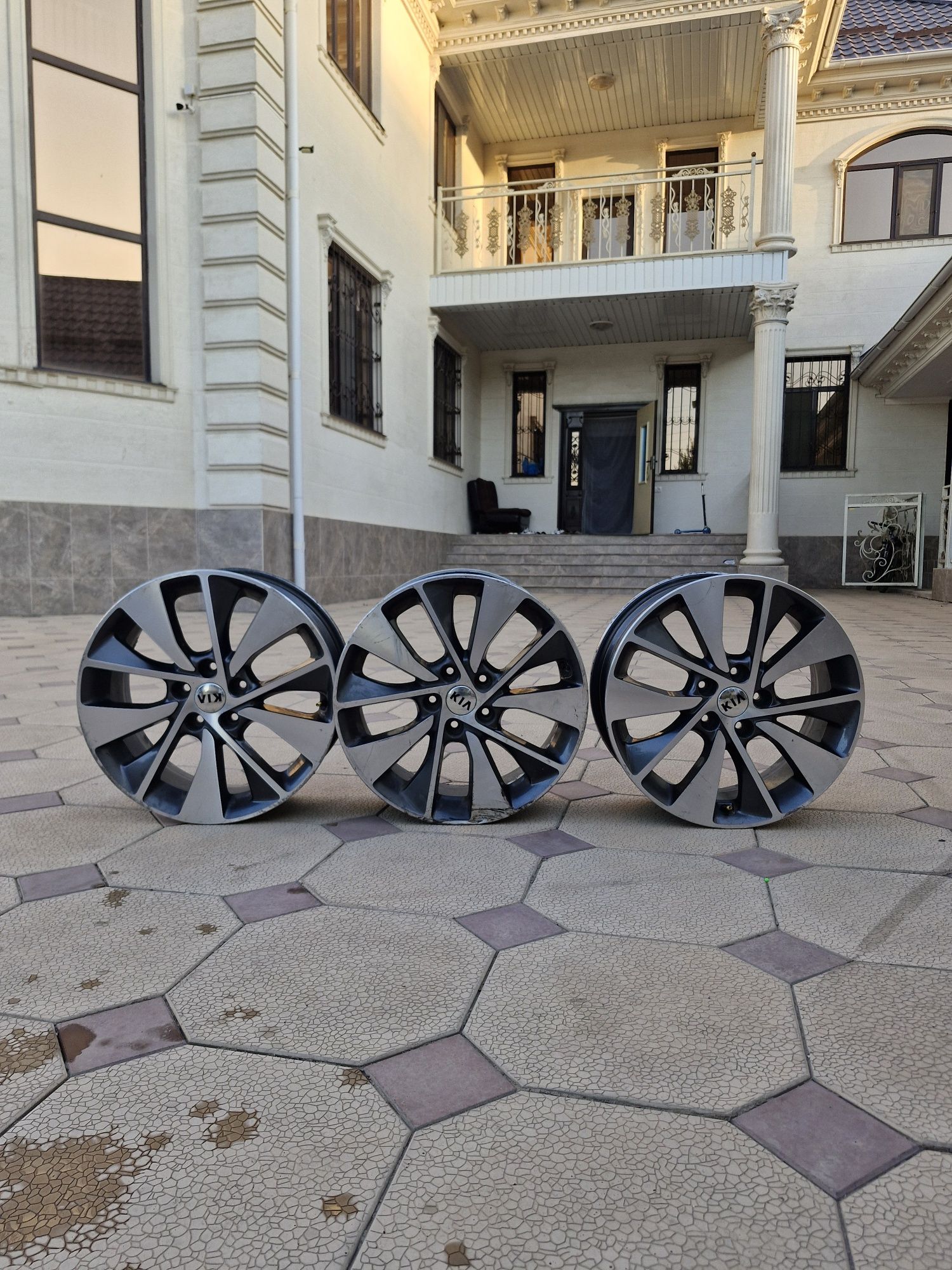 R18 KIA K5 OPTIMA. HUYUNDAY оргинал диск