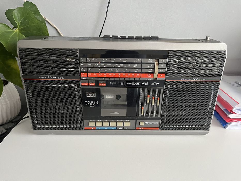 Radio Casetofon ITT Tourng 320 funcțional