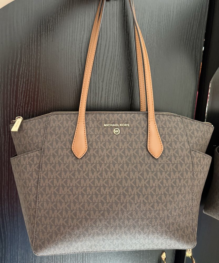 Michael Kors чанта
