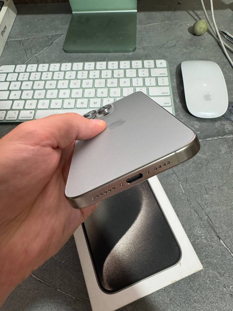 Iphone 15 pro max 256 gb ideal