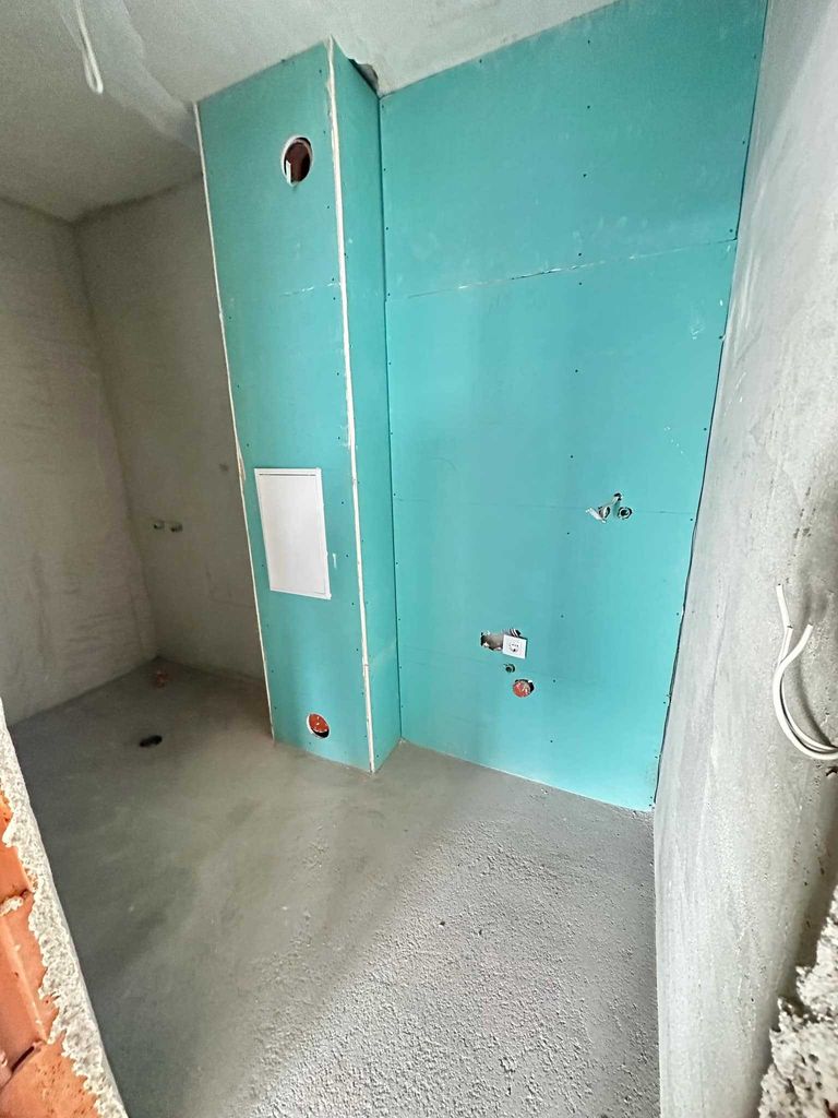 Продава се Двустаен апартамент в Пловдив, Гагарин - 75 кв.м за 1193 €/кв.м - Снимка #10