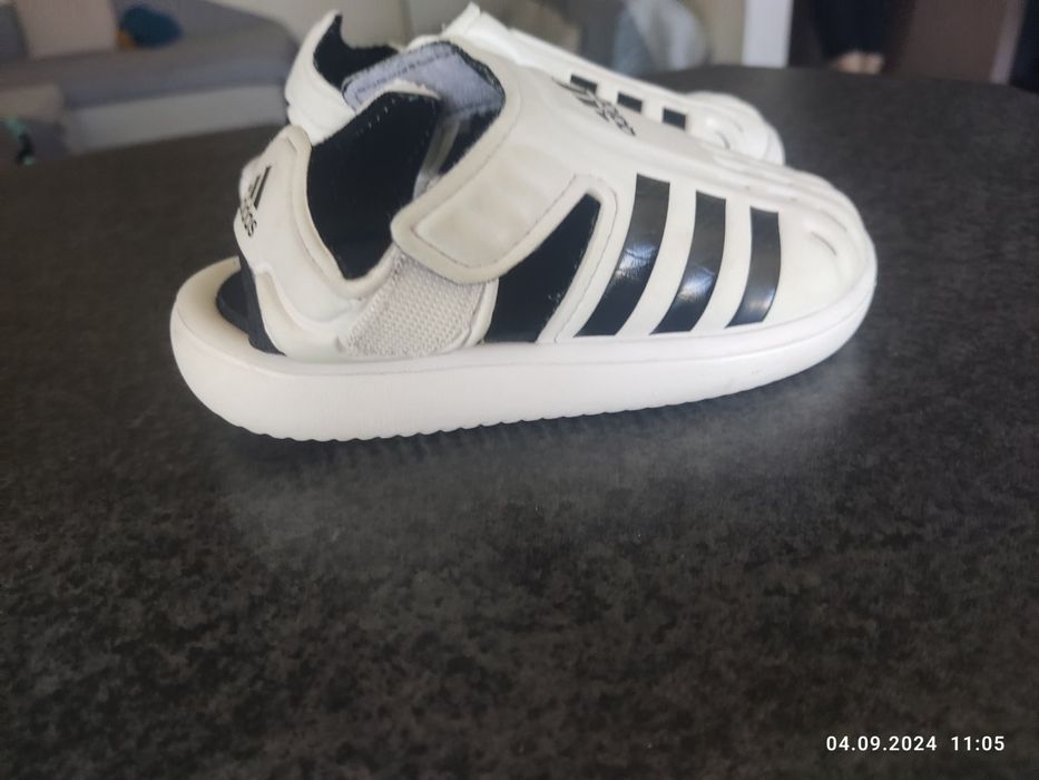 Детски Adidas 26