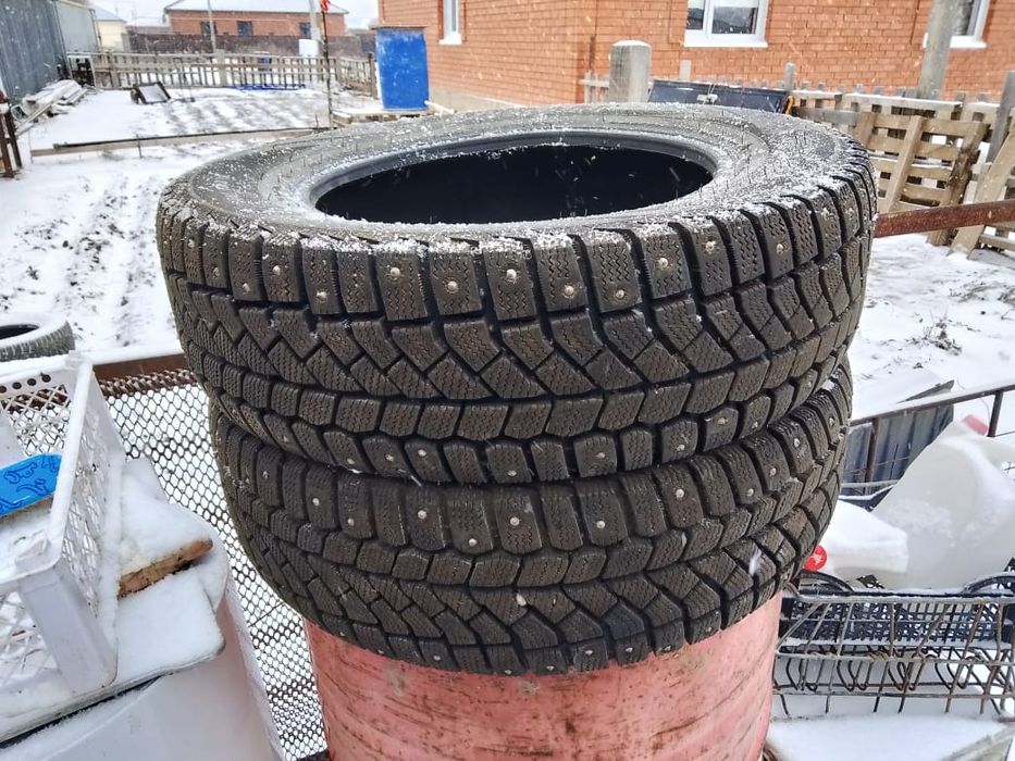 Продам зимние шины