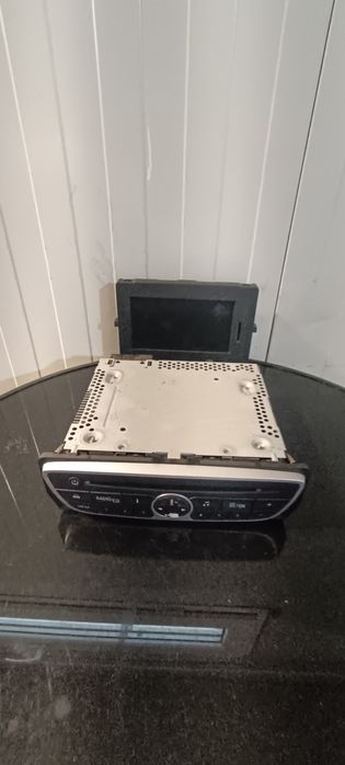 Radio CD player + Display TomTom - Renault Megane 3 2010