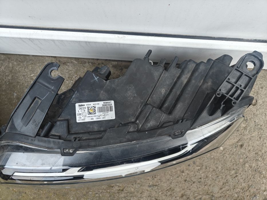 Far Duster stanga dreapta led