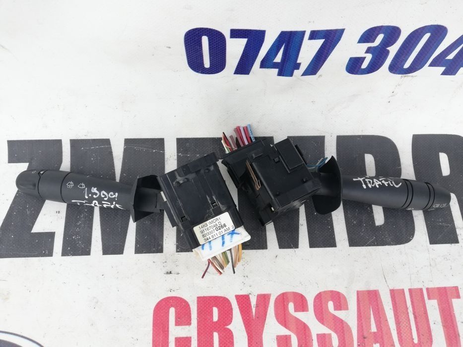 Bloc lumini și manetă semnalizare Renault Trafic 1.9 DCI