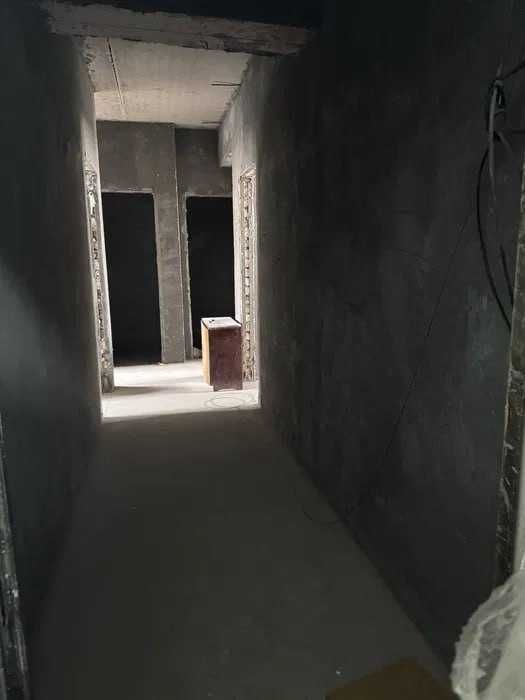 Продается квартира в Яшнабаде, 3-комнатная, 4 этаж, 60 м² !*