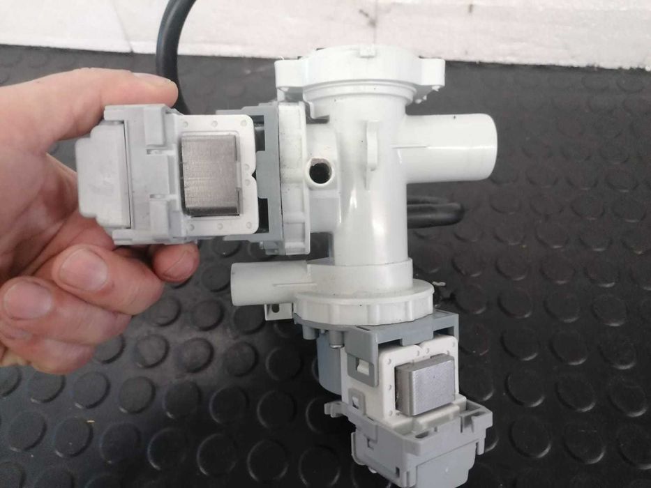 Pompa evacuare dubla masina de spalat Samsung PX2025-68 cod / C134