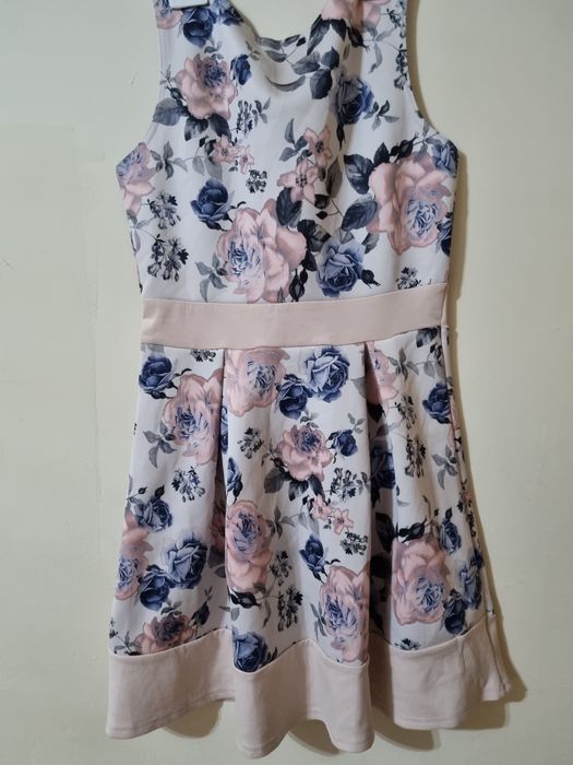 Rochie femei înflorată