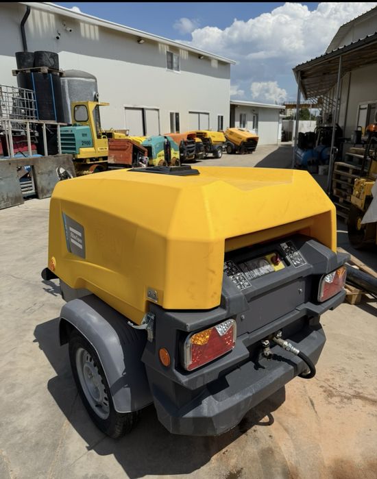 Motocompresor Atlas Copco XAS 48 / 2m3 / 2022 / 48 h / Kubota / Kaeser