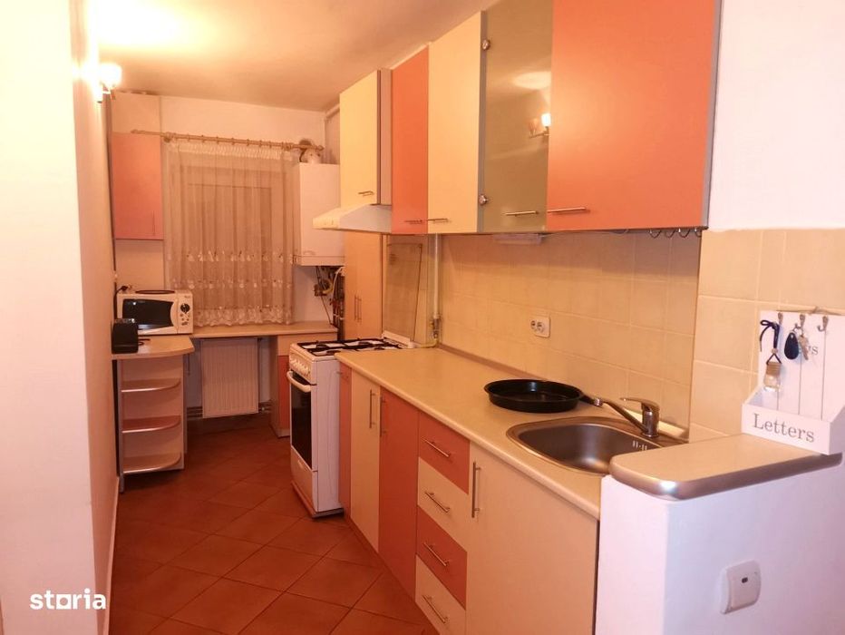 Apartament de vanzare cu 2 camere Manastur,  zona Piata Flora