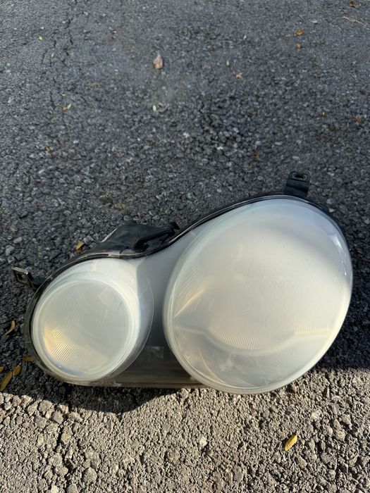 Фар за VW Polo 9N