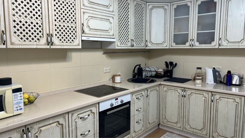 Кухня гарнитура.