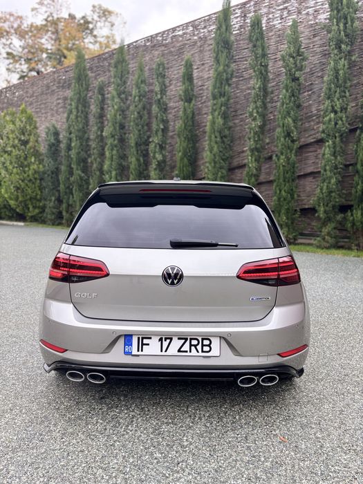 Golf 7.5  2019 R-line design