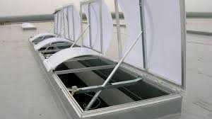 Luminatoare , Trape , iesiri pe acoperis , Velux,desfumari