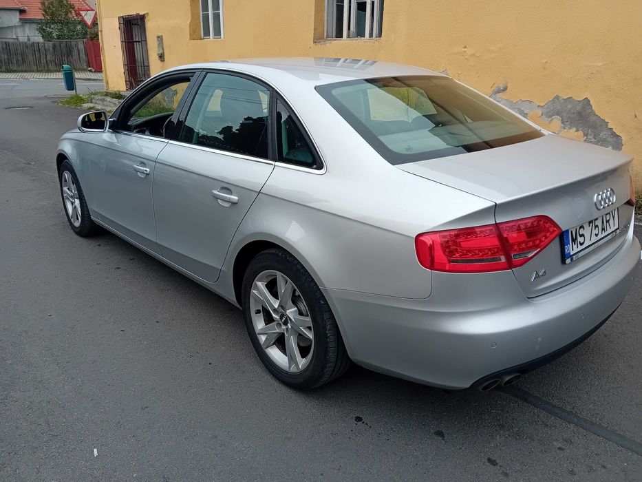 Audi a4  an 2010