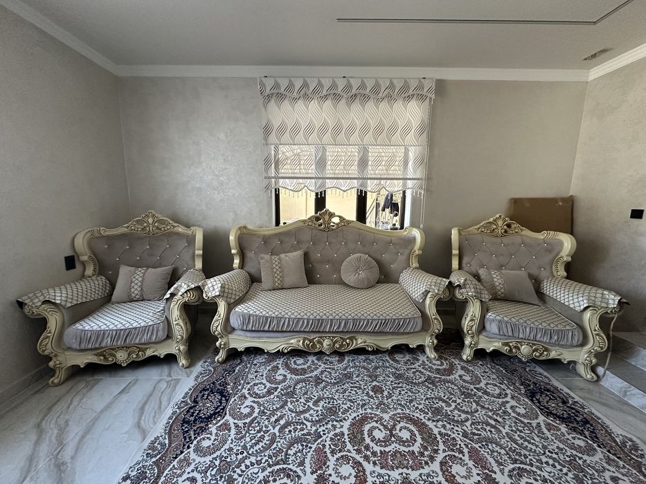 Диван кресло в хорошем состояние