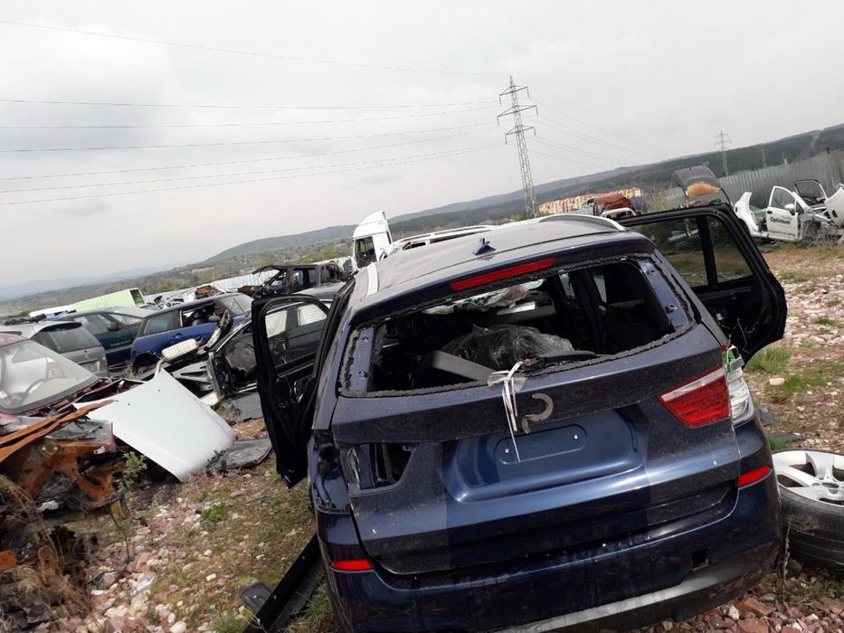 Бмв Х3 автоморга за Бмв продава на части.