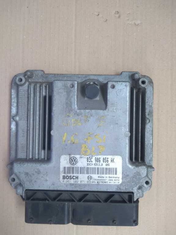 Calculator motor VW Golf5 1.6FSI 0261S02071, 03C906056AK