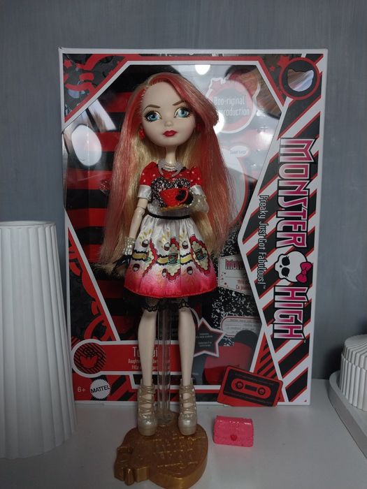 кукла Эвер Автер Хай