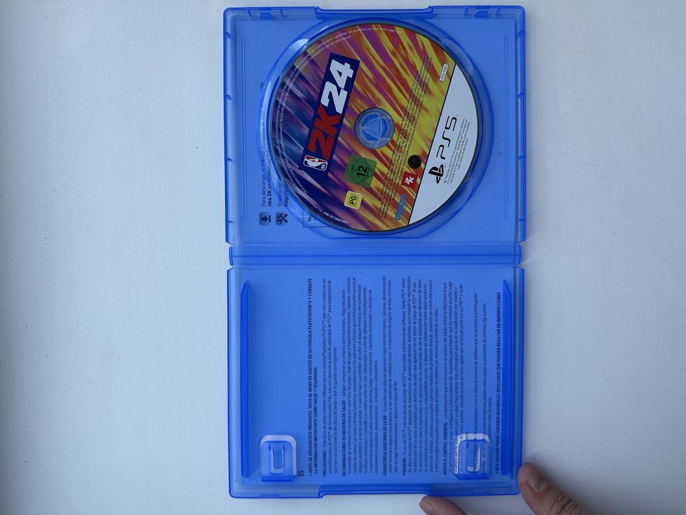 Продам диск с игрой (NBA 2k24)