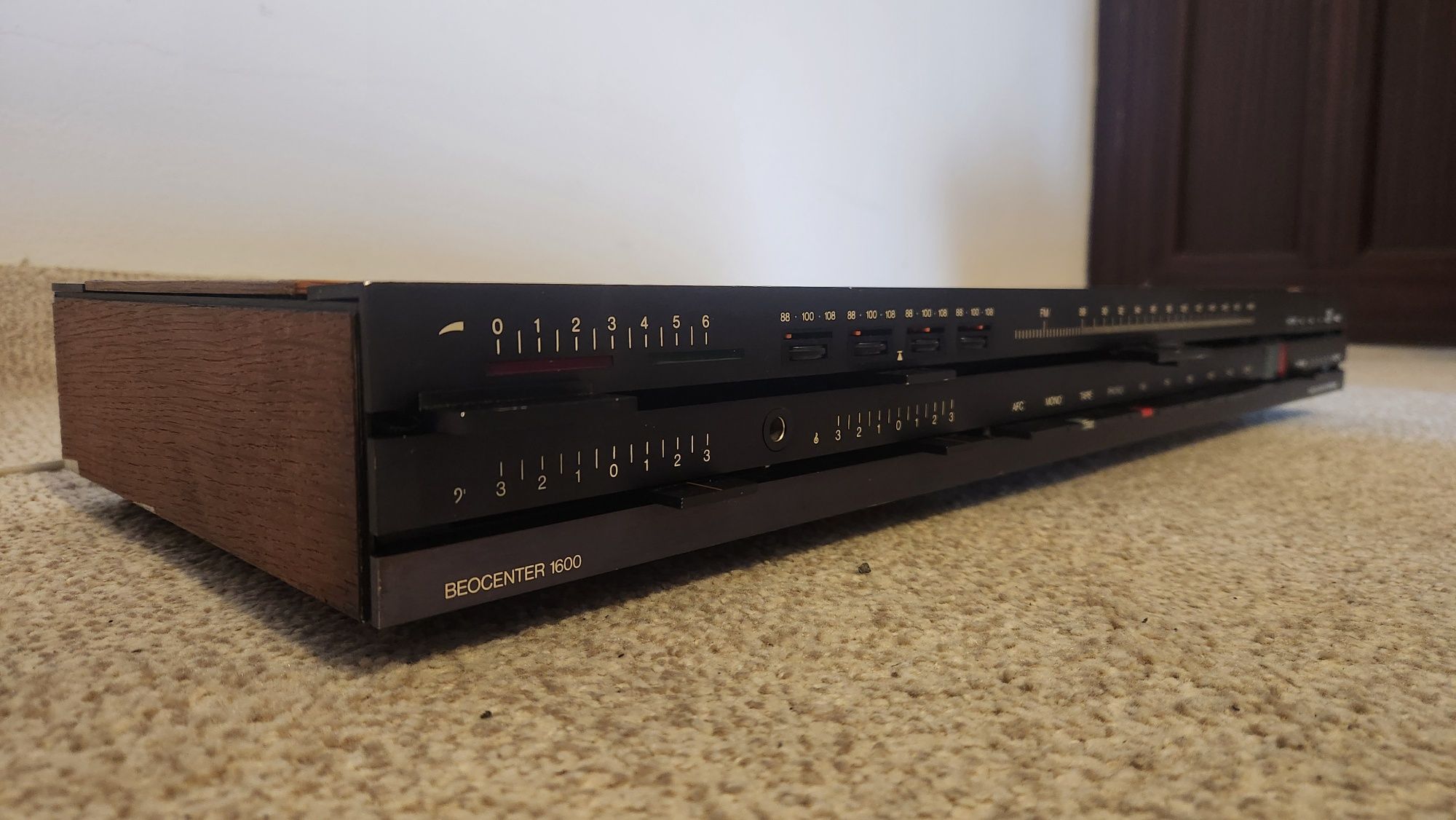 bang & olufsen beocenter 1600