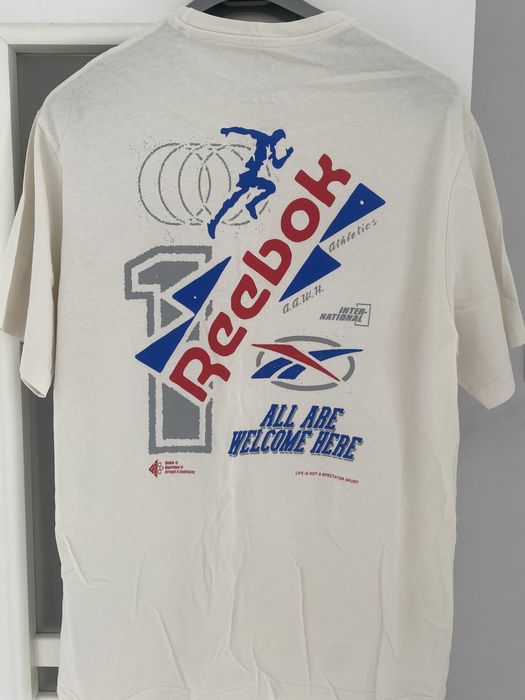 Vând tricou de bărbați, marca Reebok, mărimea M