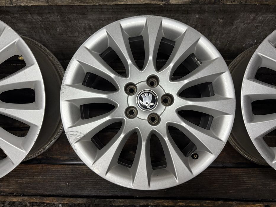 Jante 5x112 Skoda octavia superb originale 17
