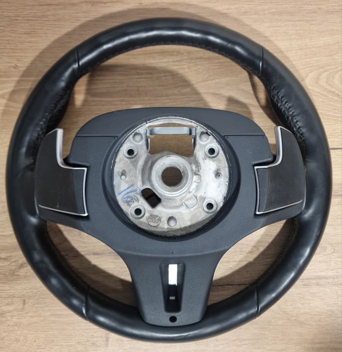 Volan M cu incalzire BMW SERIA G G30 G31 G15 G16 G05 G06 G07