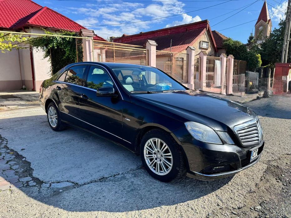 Mercedes-Benz E Mercedes-Benz E 200 CDI BlueEfficiency Automat