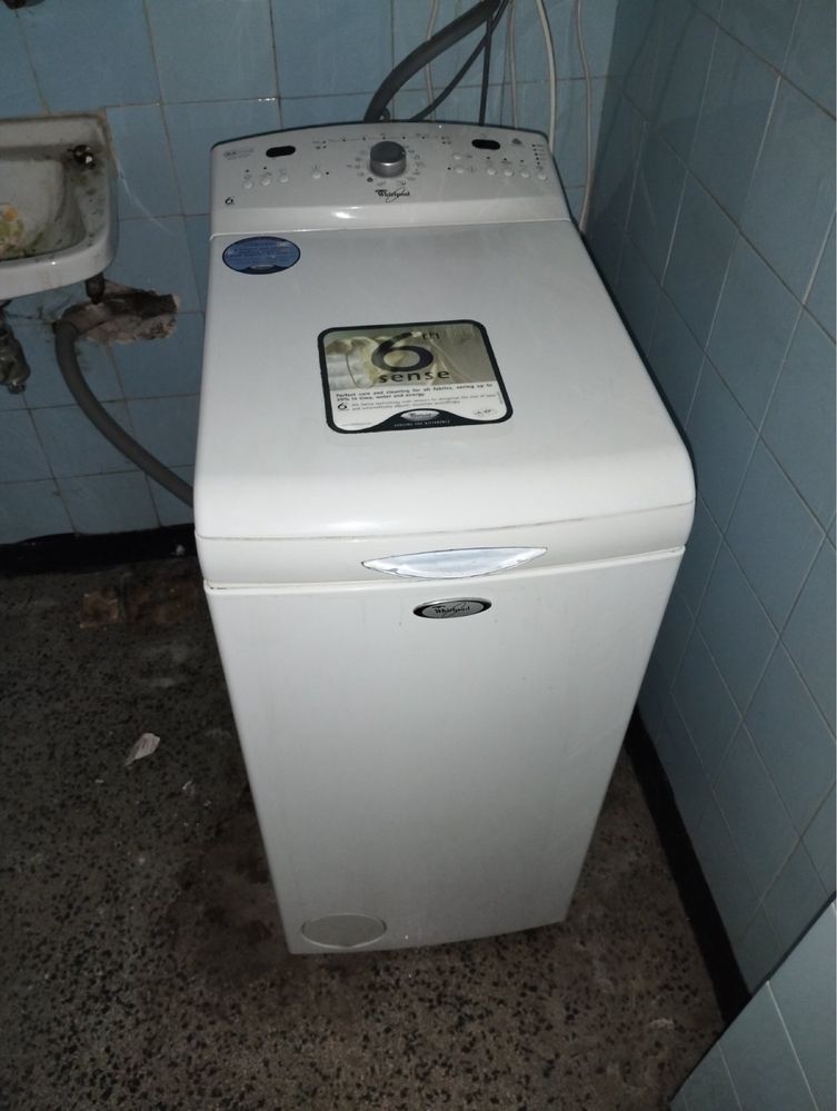 Whirlpool AWE 8727 пералня