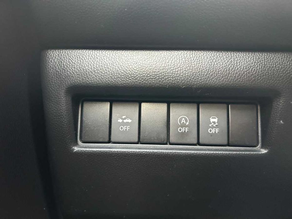 Vand Suzuki Swift 1.2 Hybrid Cool Hatchback