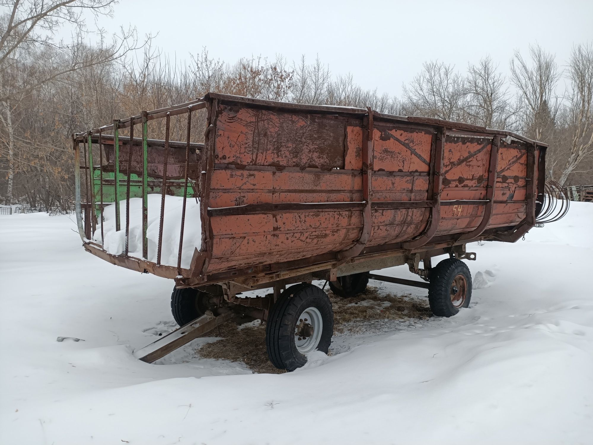 МТЗ-80 с телегой, граблями, косилка