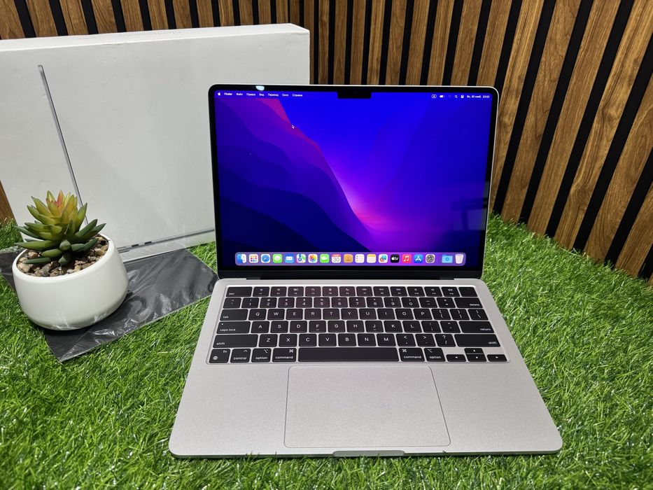 MacBook Air 13 Apple M2/Ram8GB/SSD256GB/Цикл перезаряда 5