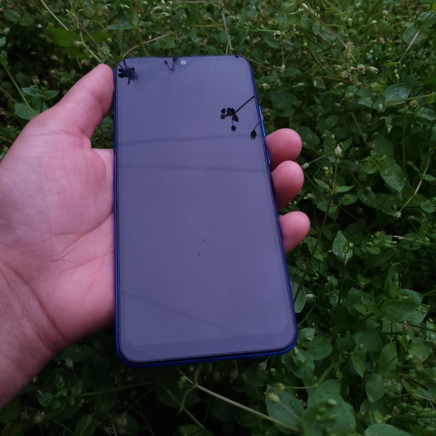 Redmi 9c sotiladi ideal karobka dakument