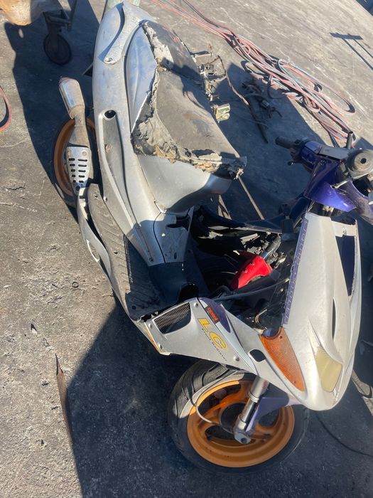 Продава се мотор цял или за части