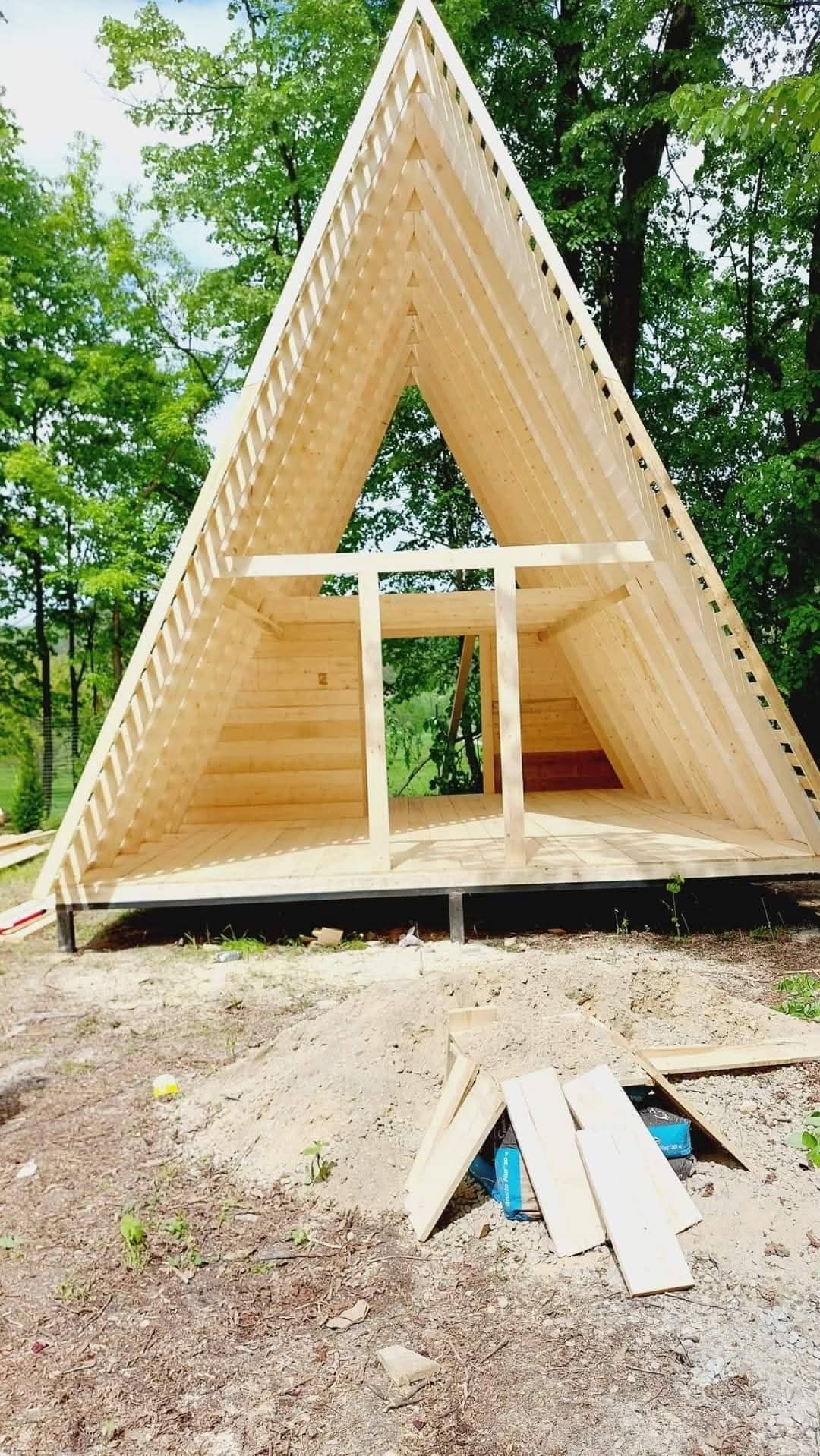 Vand cabane  ore unde în țară