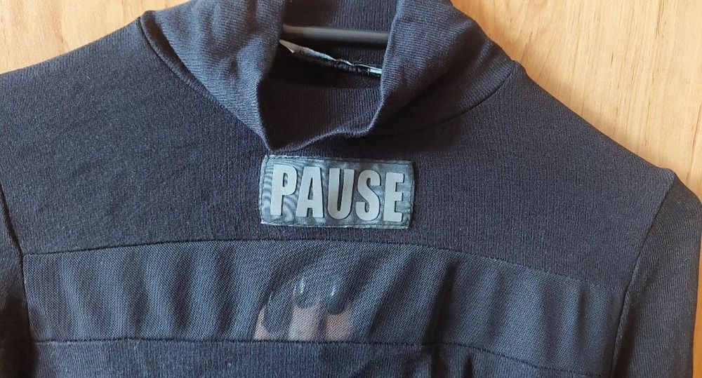 Елегантна черна дамска блузка с дълъг ръкав PAUSE JEANS