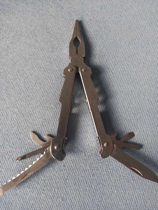 Un instrument multifunctional ingrijit