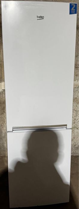 Beko холодильник б/у отличное состояние 339 литров ( турция )