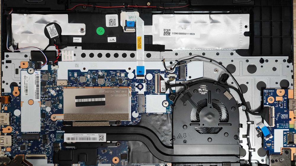 Dezmembrez Laptop Lenovo Thinkpad E15  i5-1135G7