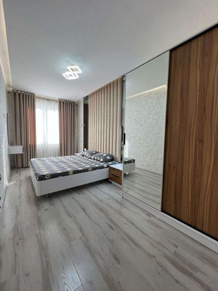 Продается квартира Юнусабад-15 2(3)/4/4