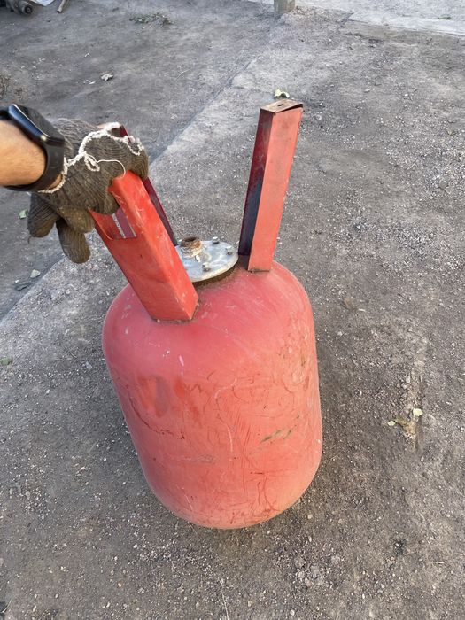 Расширительный бак сотилади