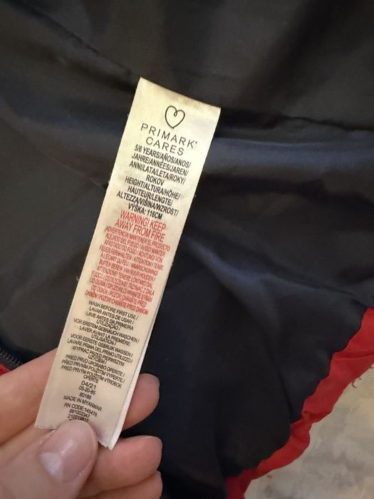 Детская куртка и жилетка брзрукавка