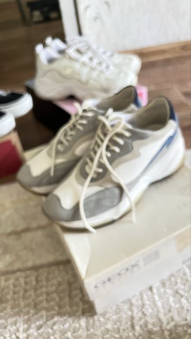 Брендовые  кроссовки Geoxs в отличном состоЯние